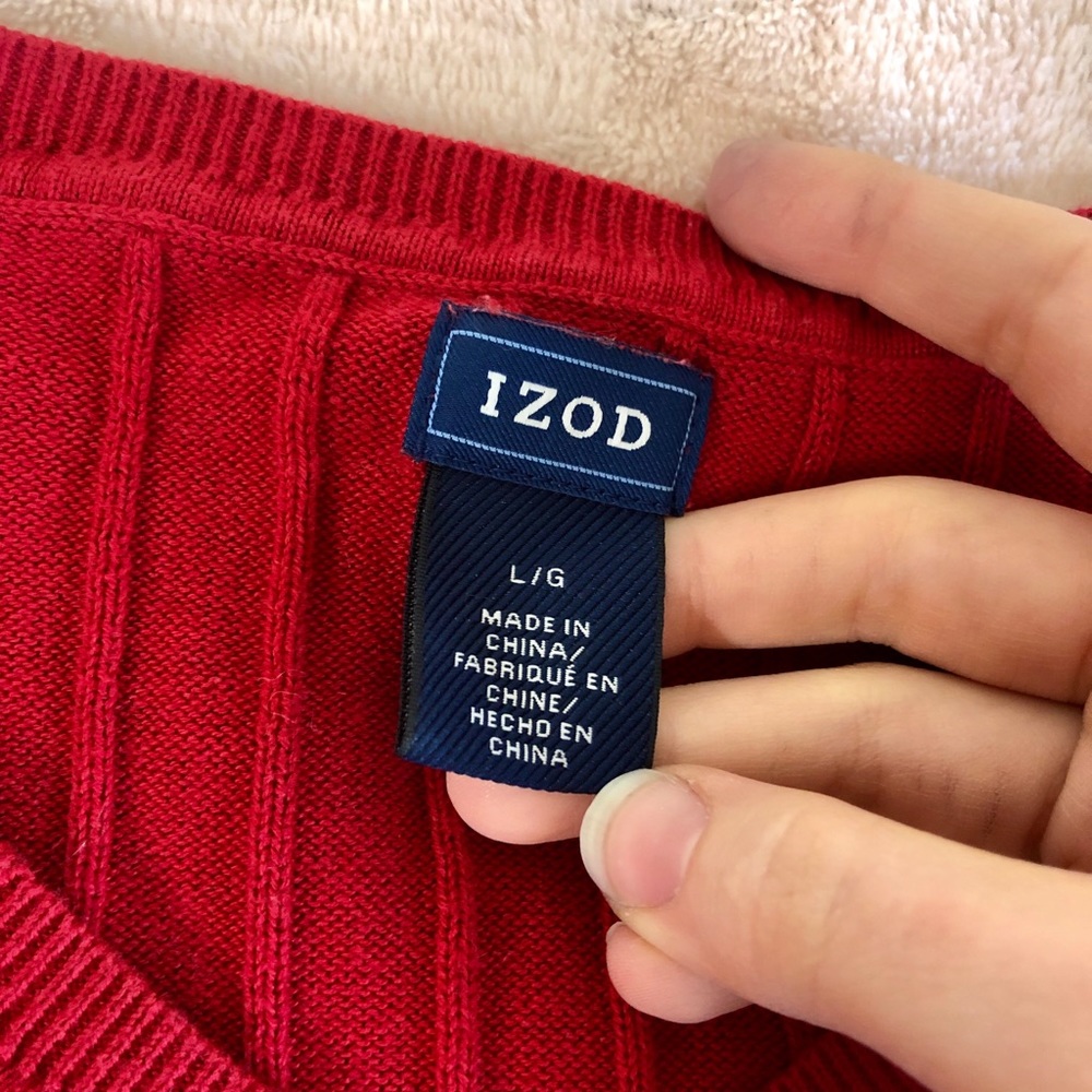 Izod Christmas Red Vneck sweater